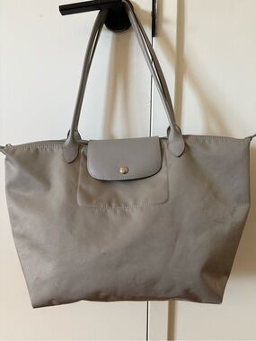 Longchamp Le Pliage Néo tote bag with long handles